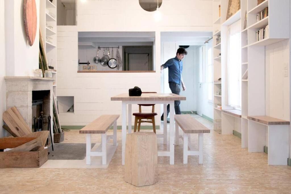 Logement Design A Loix-En-Re - 2 Etoiles - Centre Village Buitenkant foto