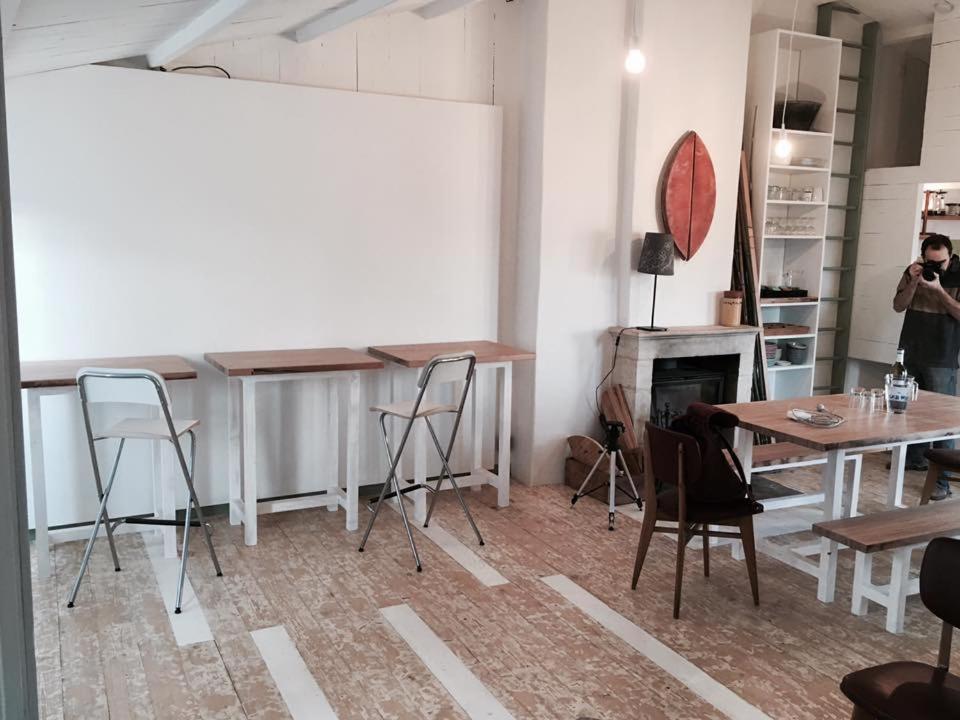 Logement Design A Loix-En-Re - 2 Etoiles - Centre Village Buitenkant foto